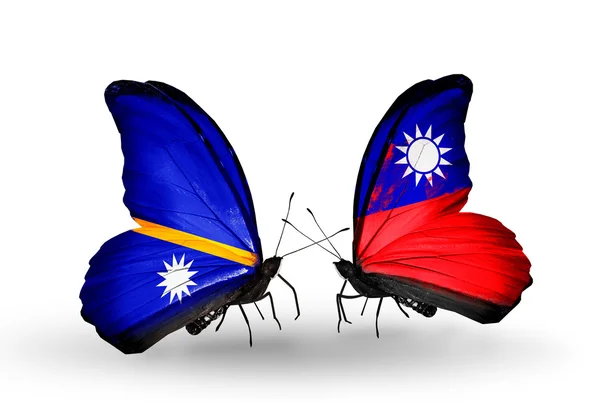 Butterflies with  Nauru and Taiwan flags — Stock Photo, Image