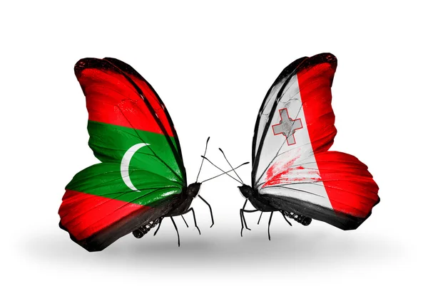 Butterflies with  Maldives and Malta flags — Stock Photo, Image