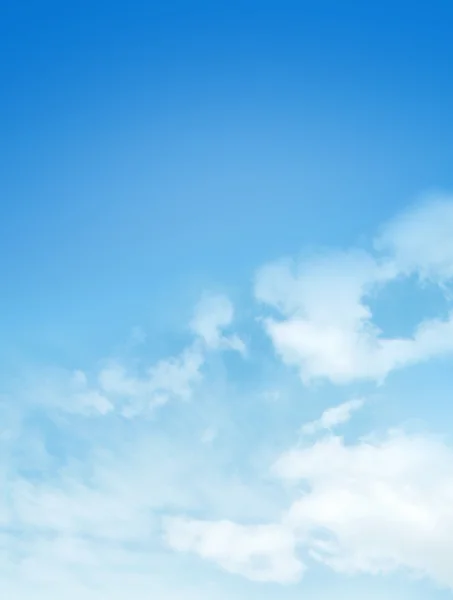 Nubes en el cielo azul — Foto de Stock