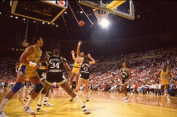 Los Angeles Lakers Leyenda Kareem Abdul Jabbar Acción Nba Durante — Foto de Stock