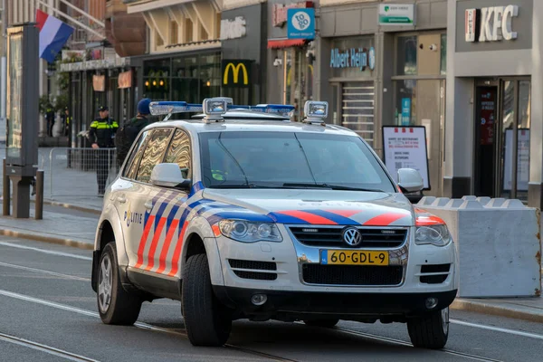 Samochód Policyjny Amsterdamie Holandia 2020 — Zdjęcie stockowe