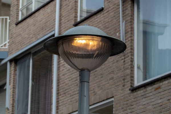Luzes Rua Acesas Durante Dia Devido Uma Falha Amsterdã Países — Fotografia de Stock