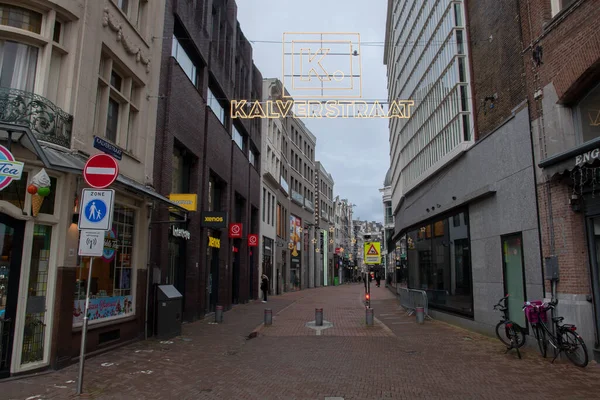 Vazio Kalverstreet Durante Bloqueio Amsterdã Holanda 2021 — Fotografia de Stock