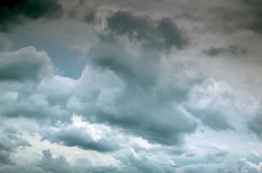 Bulutların Soyut Geçmişini Kapat 18-7-2020 Mavi