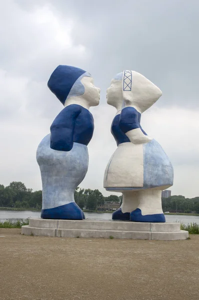 Large Touristic Puppets Amsterdam Netherlands 2020 — Stock Photo, Image