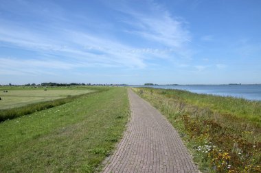 Boş Bisiklet Yolu Marken 'e Gidiyor Hollanda 6-8-2020