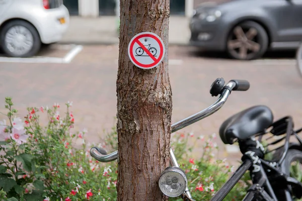 General Forbidden Parking Bicycles Sign Amsterdam Netherlands 2020 — Stock fotografie
