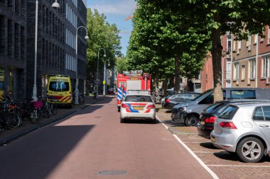 Hollanda Polis ve Ambulans ve İtfaiye Departmanı Amsterdam 'da 13-7-2020
