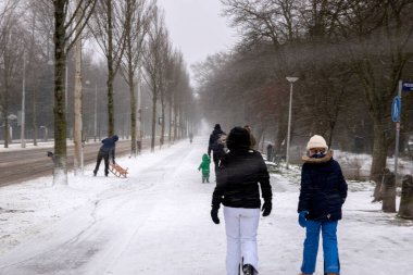 Amsterdam Middenweg Sokağı 'nda İlk Gün Karı 7-2-2021 Hollanda