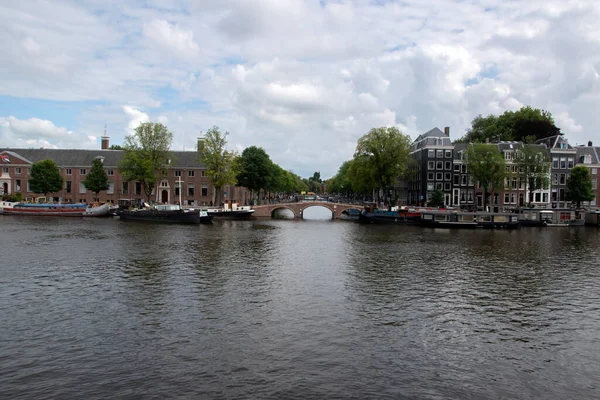 Amsterdam Daki Dirk Van Nimwegenbrug Köprüsü Hollanda 2021 — Stok fotoğraf