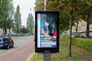Amsterdam 'da Billboard Gemeente Amsterdam Seçimleri Hollanda 14-10-2025