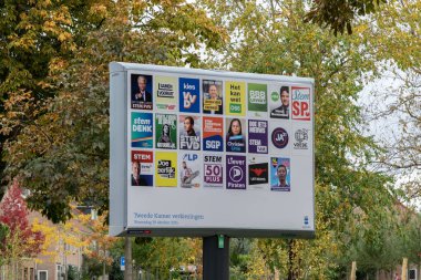 Diemen 'deki Seçim Panoları Hollanda 9-10-2025