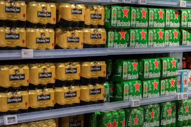 Hertog Jan Heineken 'e Karşı Amsterdam' da Kutular 8-10-2025