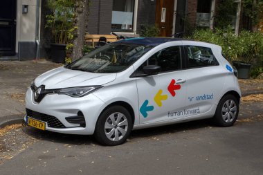 Amsterdam 'daki Randstad Şirketi Arabası Hollanda 10-7-2025