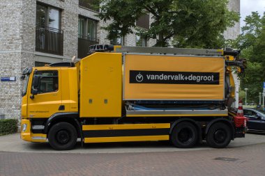 Van Der Valk ve De Groot Şirketi Amsterdam 'da Kamyon 25-7-2025