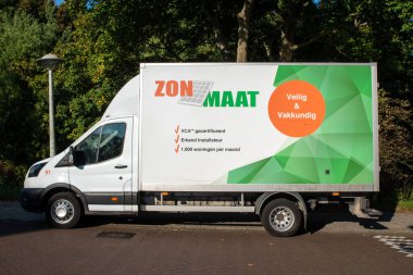 Zon Maat Şirketi Kamyonu Amsterdam 'da Hollanda 1-10-2025