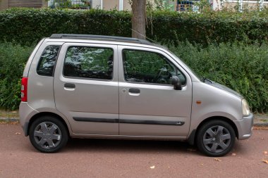 Suzuki Wagon R Car Amsterdam 'da Hollanda 1-9-2025
