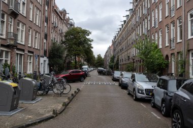 Amsterdam Kanaalstraat Caddesi 'nde 3-9-2025