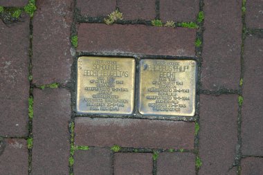 Stolperstein Anıt Taşı Amsterdam 'dan Aile Becht 5-6-2025
