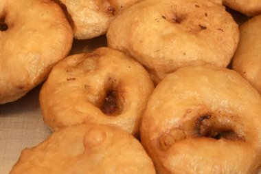 Amsterdam 'da Elmalı Çörekleri Kapat 28-12-2025