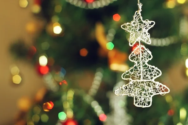 Gümüş Noel ağacı