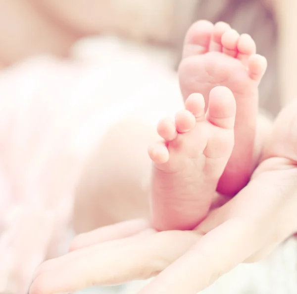Bebek Ayakları