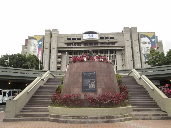 Imponente Vista Del Monumento Simn Bolvar Abiti Civili Avenida Bolvar — Foto Stock