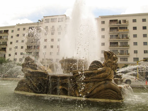 Fuente Leary Square Plaza Leary Silencio Caracas Venezuela —  Fotos de Stock