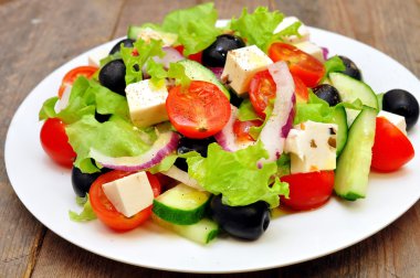 Yunan salatası