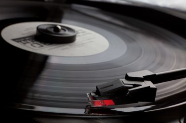 Retro vinil müzik radyo sinyalleriyle iletilen oyuncu