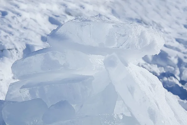 Bunch of ice cubes stacked on top each other — Stock Photo, Image