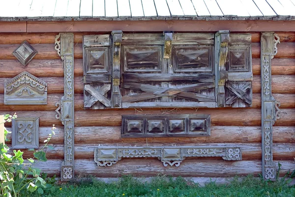 Fragment of the wall of the hut village — Stock Photo, Image