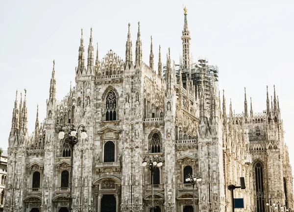 Milan katedry - katedra Duomo di Milano, Mediolan, Włochy — Zdjęcie stockowe