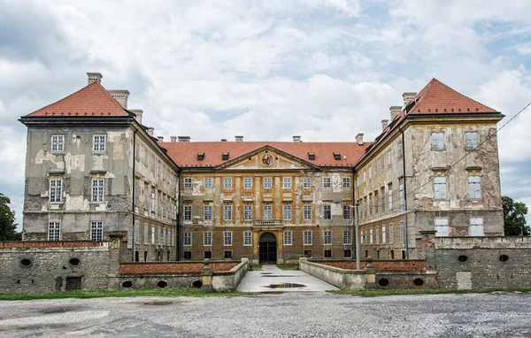 Stary zamek w Holic, Słowacja, dziedzictwo kulturowe — Zdjęcie stockowe