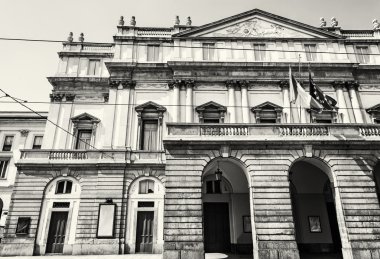 La Scala opera binası Milan, İtalya, siyah ve beyaz olduğunu