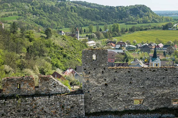 Vista Desde Castillo Beckov Hasta Pueblo País República Eslovaca Europa —  Fotos de Stock