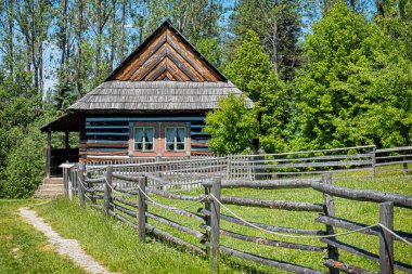 Slovak Cumhuriyeti Stara Lubovna 'da açık hava müzesi. Mimari tema.