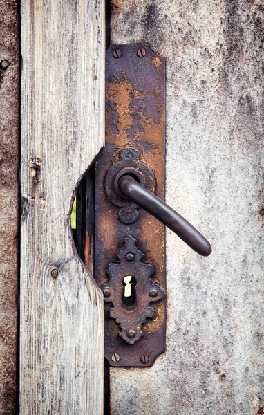 Maçaneta da porta enferrujado — Fotografia de Stock