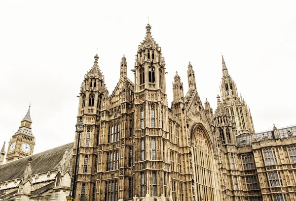 Palais de Westminster et Big Ben à Londres, Grande-Bretagne — Photo