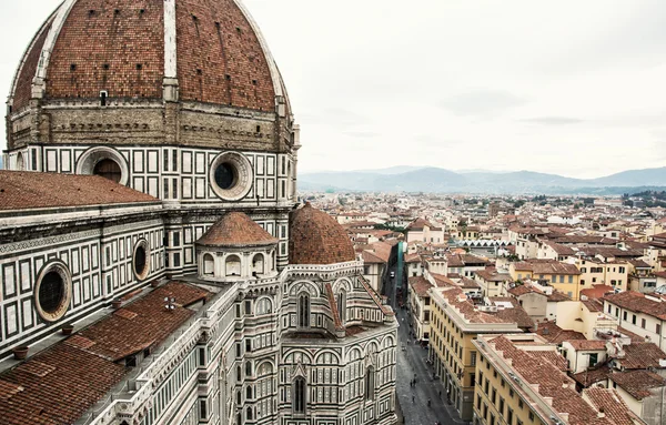 Catedral de Santa Maria del Fiore en Florencia, Italia, cuna del th —  Fotos de Stock