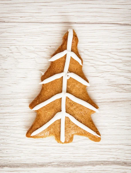 Biscoito de gengibre em forma de árvore de Natal, Feliz Natal, woode — Fotografia de Stock