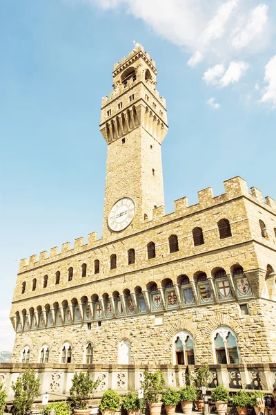 Palazzo Vecchio (starý palác), Florencie, Itálie, žlutý filtr — Stock fotografie