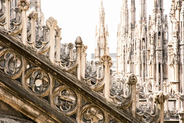 Detal z katedry w Mediolanie (duomo di milano), Włochy — Zdjęcie stockowe