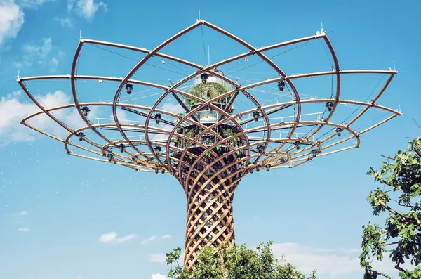Drzewo życia na wystawie Expo Milano 2015, Włochy — Zdjęcie stockowe