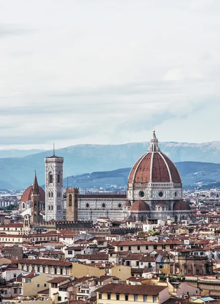 Πόλη Φλωρεντία με Καθεδρικός Ναός Santa Maria del Fiore, Ιταλία, trave — Φωτογραφία Αρχείου