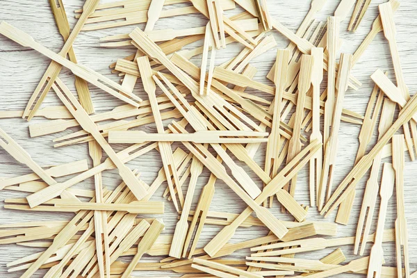 A lot of wooden toothpicks on canapes — Stock Photo, Image