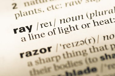 Eski İngilizce sözlük sayfası word ray ile yakın çekim