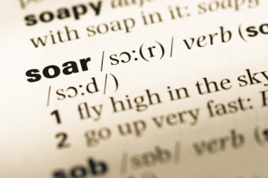 Eski İngilizce sözlük sayfası word soar ile yakın çekim