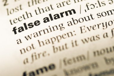Word yanlış alarm ile eski İngilizce sözlük sayfasının yakın çekim