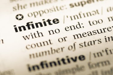 Eski İngilizce sözlük sayfası kelime sonsuz ile yakın çekim